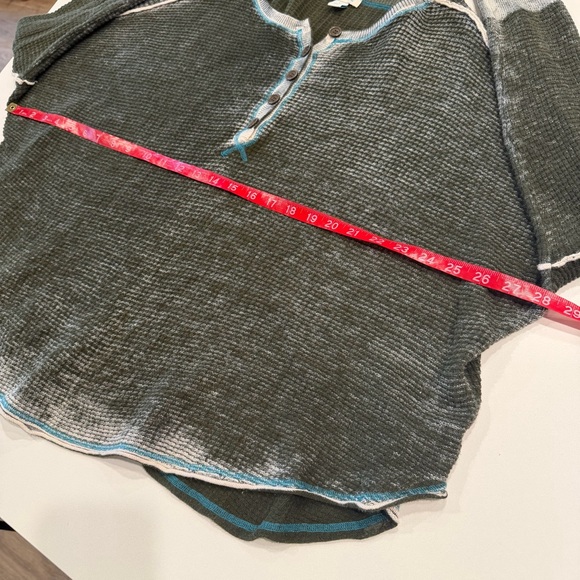 Sundance Gentry Henley Olive Green Waffle Knit Top Size Large - Picture 5 of 7